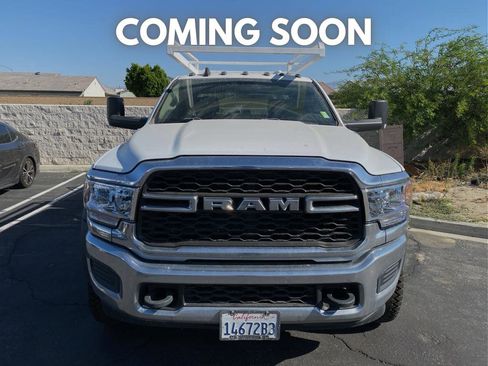 Used 2019 RAM 5500 Tradesman w/ Ambulance Prep Group image 2