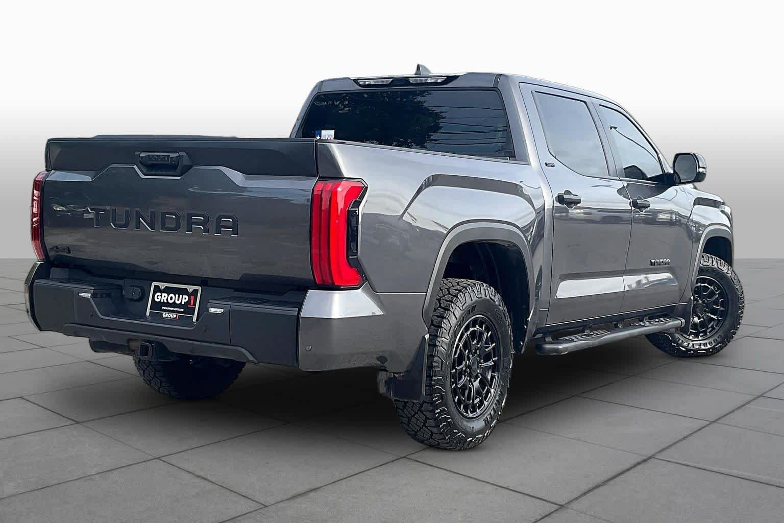 Used 2025 Toyota Tundra SR5 AWD/4WD image 13