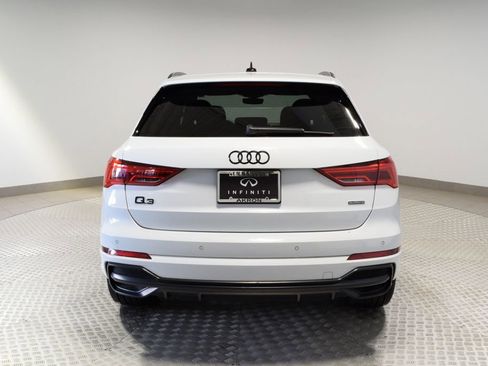 Used 2022 Audi Q3 2.0T Premium Plus w/ Premium Plus Package AWD/4WD image 10