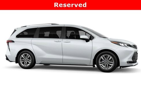 New 2026 Toyota Sienna Limited image 13