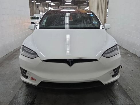 Used 2021 Tesla Model X Long Range image 6