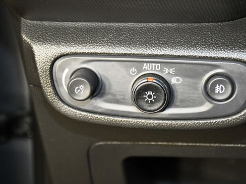 Used 2022 Chevrolet TrailBlazer LT image 35