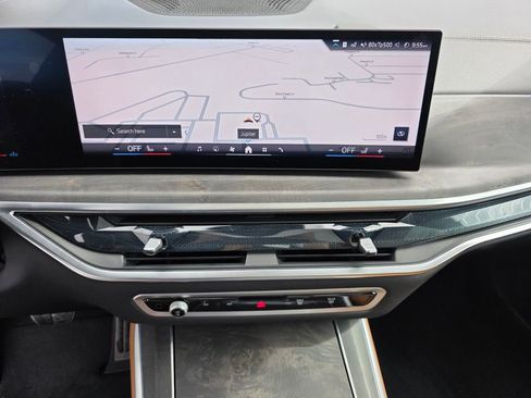 Used 2026 BMW X5 sDrive40i w/ M Sport Package image 24