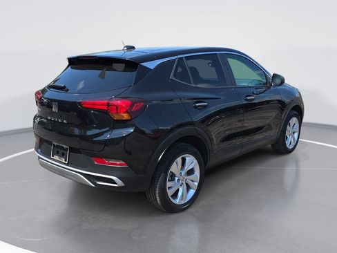 Certified 2024 Buick Encore GX Preferred AWD/4WD image 3