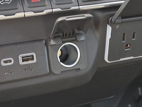 New 2026 GMC Sierra 2500 Pro w/ Convenience Package image 7