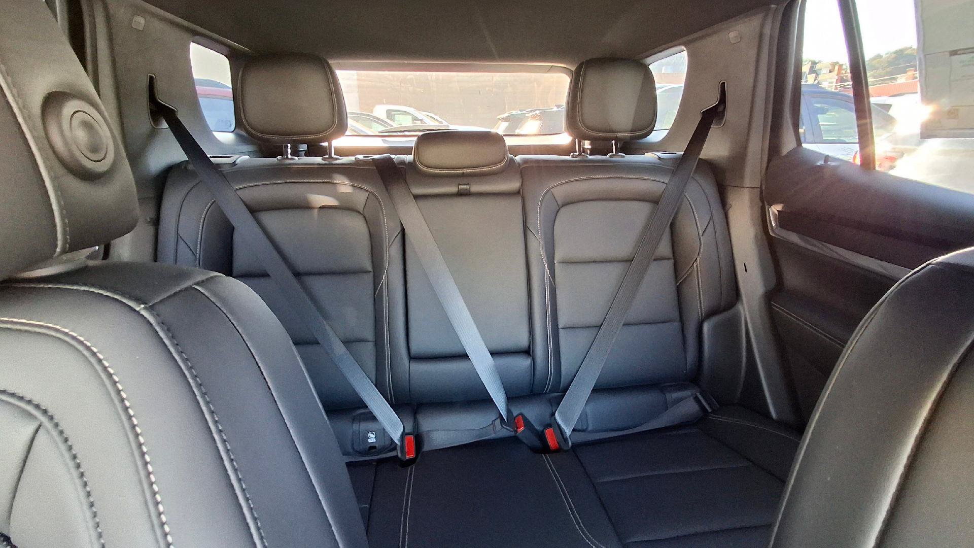 New 2027 GMC Terrain Elevation w/ Elevation Premium Package AWD/4WD image 12