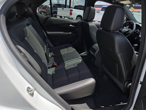 Used 2024 Chevrolet Equinox RS FWD image 19