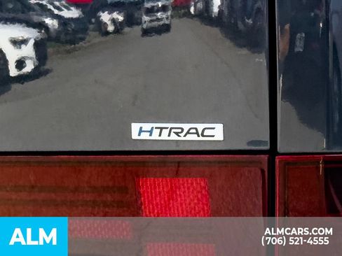 Used 2025 Hyundai Santa Fe SEL AWD/4WD image 17