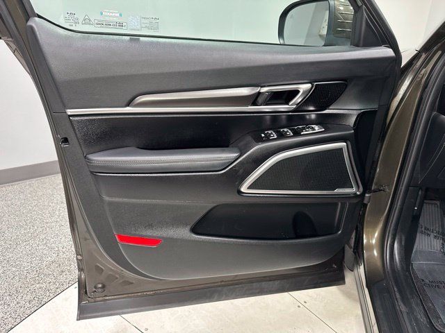Used 2024 Kia Telluride S w/ S Sunroof Package AWD/4WD image 12