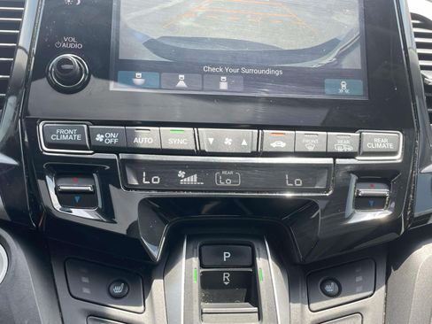 Used 2024 Honda Odyssey EX-L image 29