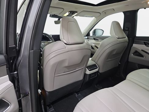Certified 2026 INFINITI QX60 Luxe w/ Cargo Package AWD/4WD image 10