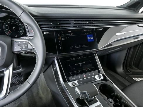 New 2026 Audi Q7 2.0T Premium image 13