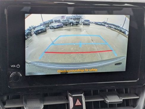 Used 2025 Toyota Corolla LE image 18