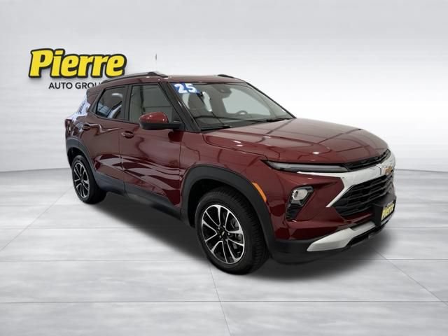 Used 2025 Chevrolet TrailBlazer LT AWD/4WD image 6