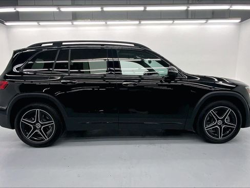 Used 2023 Mercedes-Benz GLB 250 image 5