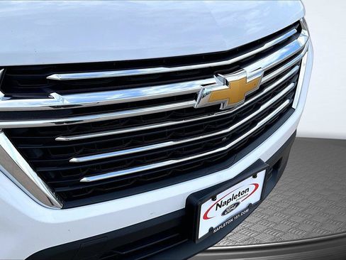 Used 2023 Chevrolet Traverse LT w/ LT Premium Package AWD/4WD image 29