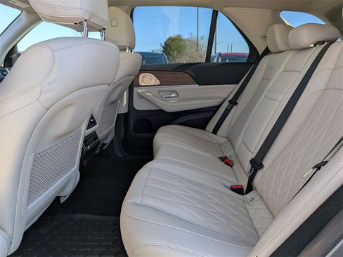 Used 2022 Mercedes-Benz GLE 53 AMG 4MATIC image 13