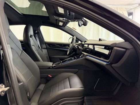 New 2026 Porsche Panamera 4 image 16