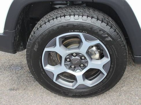 Used 2022 Jeep Compass Trailhawk w/ Sun and Sound Group image 36