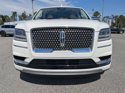 Used 2020 Lincoln Navigator L Black Label w/ Cargo Convenience Package image 9