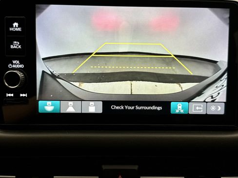 Used 2023 Honda HR-V EX-L image 16