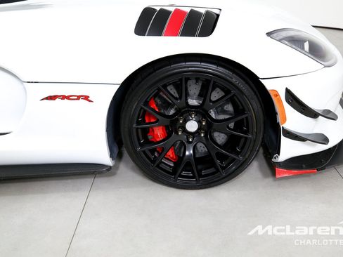 Used 2017 Dodge Viper ACR w/ Extreme Aero Package RWD image 26