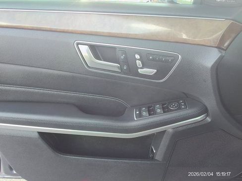 Used 2015 Mercedes-Benz E 350 4MATIC Sedan w/ Premium 1 Package image 15
