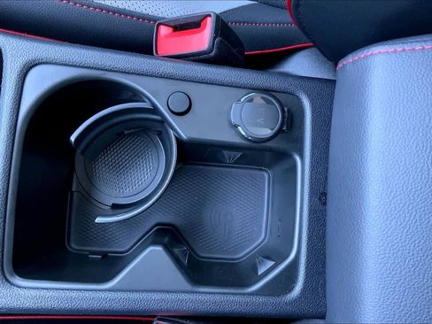 Used 2024 Volkswagen GTI SE image 69