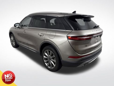 Used 2021 Lincoln Corsair Standard w/ Premium Package image 6