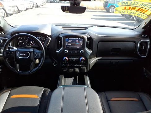 Used 2023 GMC Sierra 3500 AT4 w/ AT4 Premium Plus Package image 18