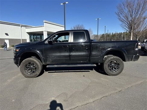 Used 2022 RAM 1500 Big Horn w/ Night Edition image 2