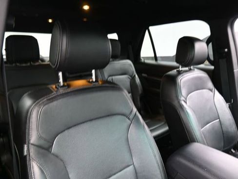 Used 2017 Ford Explorer Limited AWD/4WD image 27