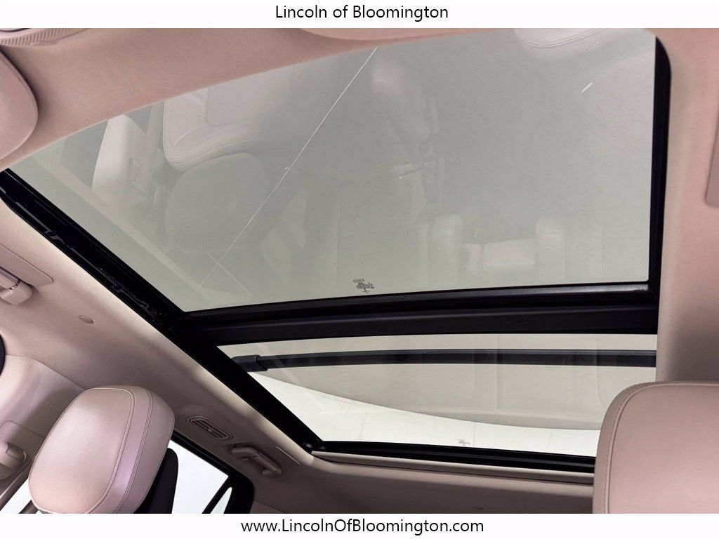 Certified 2022 Lincoln Navigator L Reserve AWD/4WD image 24