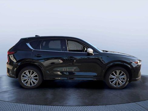 Used 2024 MAZDA CX-5 Signature AWD/4WD image 13