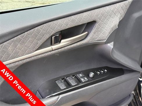 Used 2025 Toyota Camry XLE w/ Premium Plus Package image 18