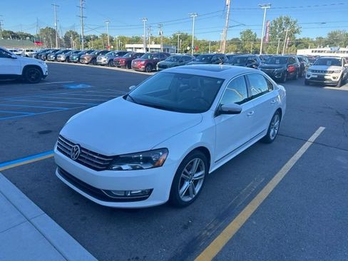 Used 2014 Volkswagen Passat TDI SEL Premium FWD image 1