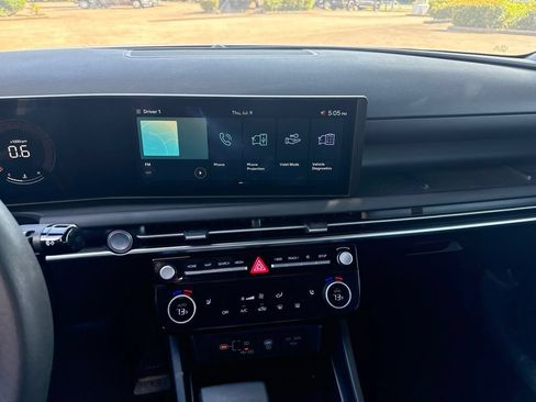 Used 2025 Hyundai Santa Cruz SEL FWD image 30