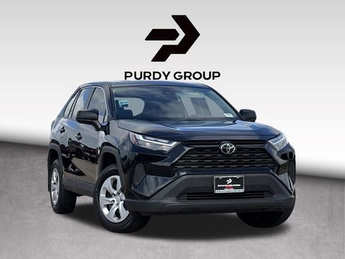 Certified 2025 Toyota RAV4 LE FWD image 1