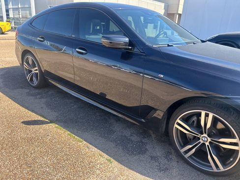 Used 2018 BMW 640i Gran Turismo xDrive image 29