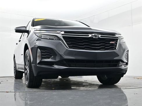 Used 2023 Chevrolet Equinox RS w/ LPO, Floor Liner Package image 37