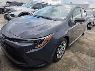 Used 2025 Toyota Corolla LE FWD video 1