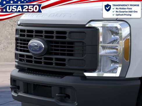New 2026 Ford F250 XL w/ FX4 Off-Road Package AWD/4WD image 17