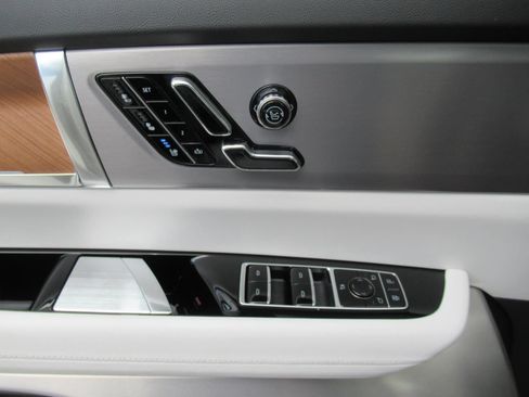 New 2027 Cadillac Vistiq Sport AWD/4WD image 24