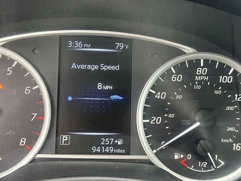 Used 2017 Nissan Sentra SV image 12