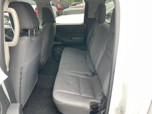 Used 2024 Nissan Frontier S w/ Technology Package AWD/4WD image 37