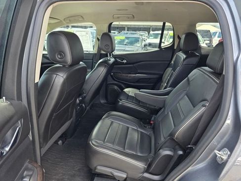 Used 2020 GMC Acadia Denali FWD image 10