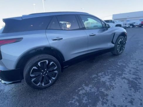 Used 2024 Chevrolet Blazer EV RS image 9