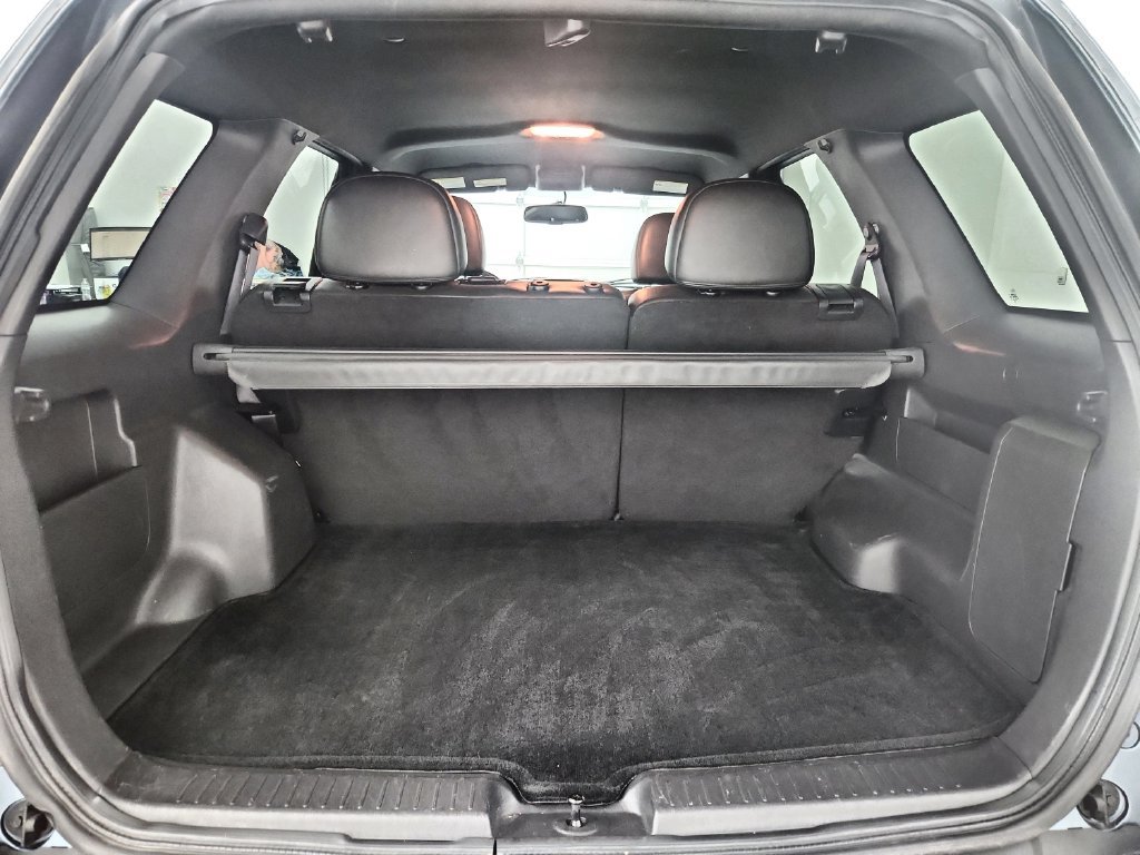 Used 2012 Ford Escape Limited FWD image 32