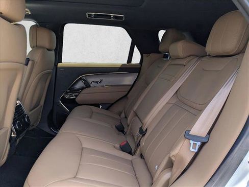 New 2026 Land Rover Range Rover Sport SE AWD/4WD image 16