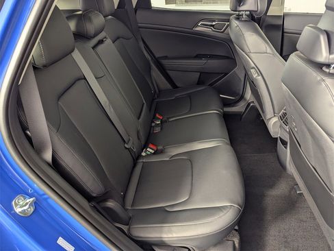 New 2026 Kia Sportage EX image 34
